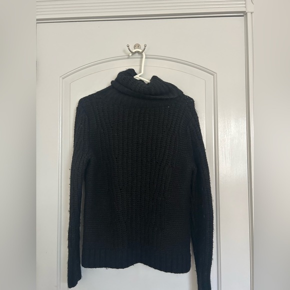 BANANA REPUBLIC Merino Wool Alpaca Blend Chunky Turtleneck Sweater Black Small - Picture 2 of 8